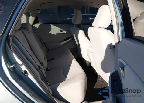 2013 Toyota Prius Two from USA, damaged, VIN JTDKN3DU5D5674131